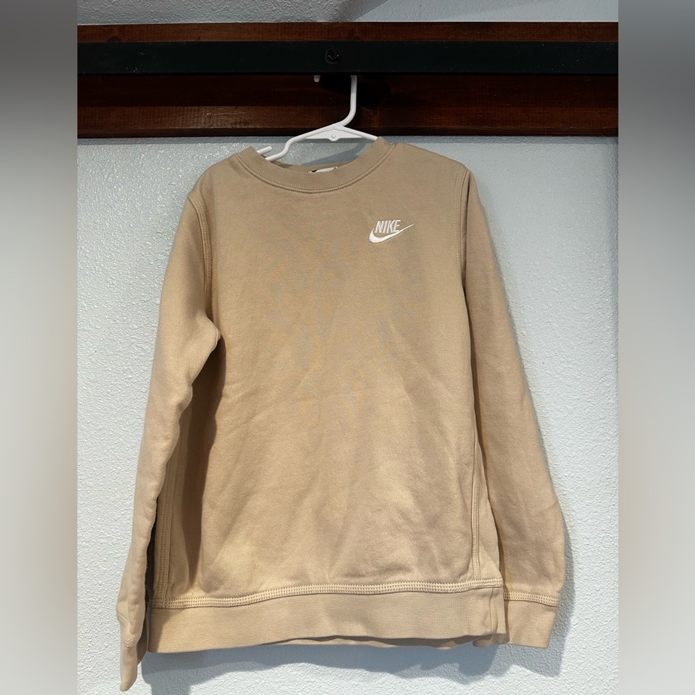 Nike Tan Crewneck Sweatshirt with White Tag Logo